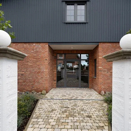 Alte Haus 1 *
